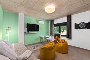 Villa Ani for 8 people near Labin Rabac with private pool and children playground