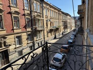 Aesthetic Apartment Near Main Square