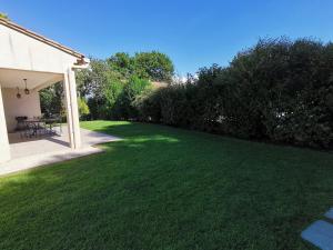 Maisons de vacances Les dentelles Evasion Provencale Villa avec Piscine et jardin : photos des chambres