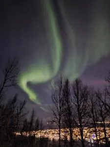 Modern villa in Tromsø, located between The Arctic Cathedral and The Cable Car - Tomasjorda