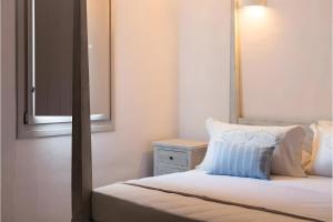 Echinousa Kimolos katoikia no6