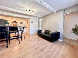 Appartements L-Antique - Cocon, Centre Historique, Wifi , 4 lits, 6 personnes : photos des chambres