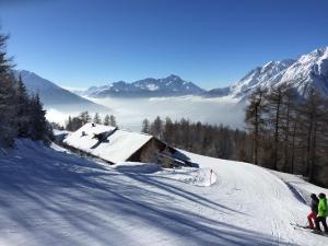 Fewo Riefe - 3hvězdičkové hotely ve městě Zams