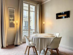Executive Apartment - Hotel Particulier, Paris 16