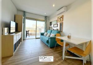 DOMuum Holidays - ATALAYA MAR