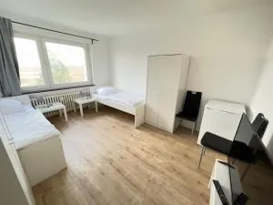 monteurzimmerKING Hildesheim Am Kupferstrange - Giesen