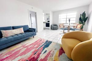 Quiet Beachfront Apartment next to Lido Beach