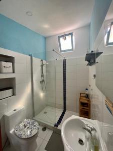 The Island Hostel & Café