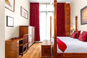 Luxurious and elegant Art Abode