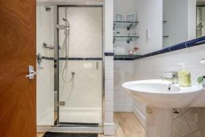 2BR, garden, Nespresso machine, direct access