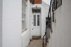 2BR, garden, Nespresso machine, direct access