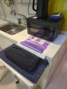 1-2911 #SubwayLine9 #SinnonhyeonStation #1MinWalk #GangnamStation #High-rise city view #CookingAvailable #PrimeLocation