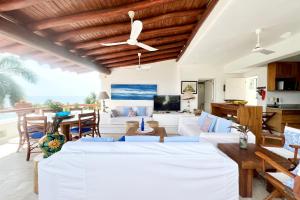 Villa 4 Rec I Frente al Mar I Alberca Privada I Condominio Porto Ixtapa