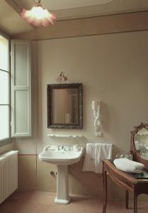 Palazzo Mattei b&b and charming rooms