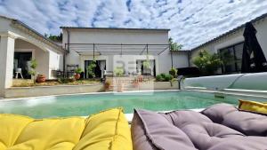 Maisons de vacances Belle villa contemporaine avec piscine : photos des chambres