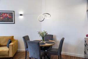 Skyline Suite - Hanza Tower