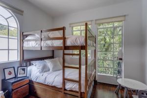 Refurbished Mansion with Garden & Patio in Las Lomas - Monte Blanco