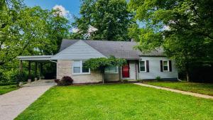 Bourbon Belle of Bardstown