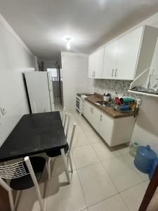 Guarapari Praia - 3 quartos com ar - rua da praia