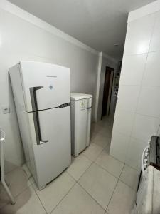 Guarapari Praia - 3 quartos com ar - rua da praia