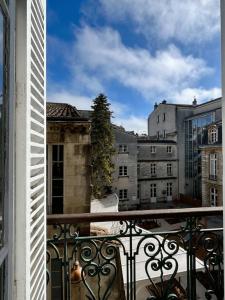 Appartement T3 neuf centre historique