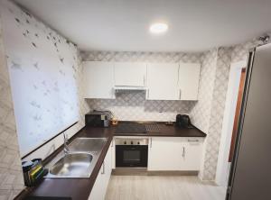 MRV Torremolinos Centro Piscina y Parking