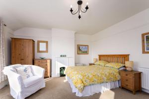 Cosy country cottage, nearby beaches attractions A55