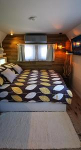 Kis Fakuckó, Balatonhoz közel