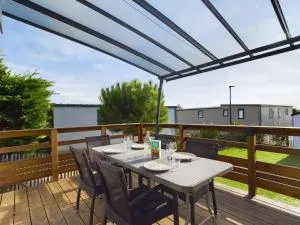 Beau Chalet pour 4 pers - Accès piscine chauffée - 滨海布雷蒂尼奥勒