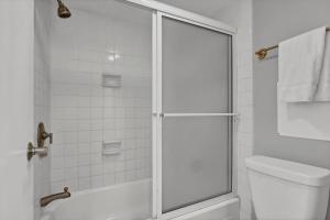 The Islander - 2D by Sea Scape Properties