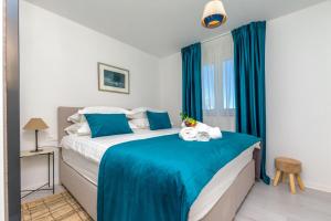 Modern Casa di Lucija with heated pool, near Airport, own parking