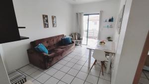 Apartamento 1 dormitório,4 minutos do mar e centro