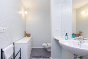 Espectacular moderno con parking by CABANA Rentals