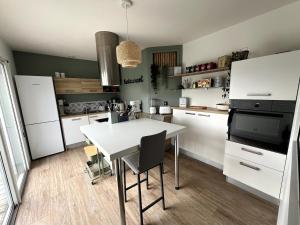 Villa de charme SPA - Piscine - Etang