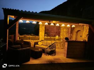 Nuit insolite avec jacuzzi privatif et piscine