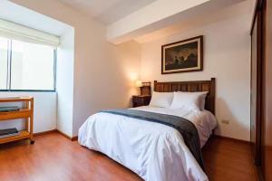 M701 Malecón View Apartment 3 BDR