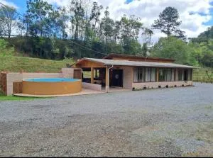 Sitio e Pousada Som das Águas - 阿尔弗雷多瓦格内尔