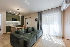 Sea La Vie Apartment