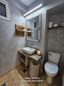 Central, Happy apartment wi fi