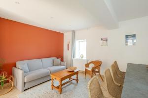 Appartements Gite des Chaumottes, meuble avec terrasse : photos des chambres