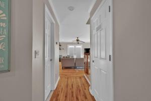 Oceanfront Villa - Panoramic NYC Views - Luxury Home