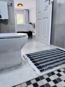 Nelspruit Modern Apartment #1 - Self Check-In