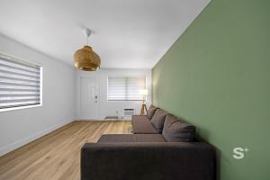 Stylish 1-BD Apt in Miami Gym, BBQ, Free Parking