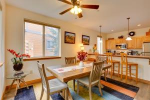 Ski & Explore: Silverthorne Gem w Hot Tub Access!