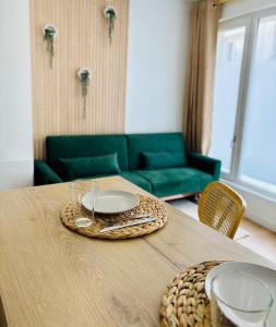 Appartements MIDORI - Bel Appartement - Calais Centre : photos des chambres