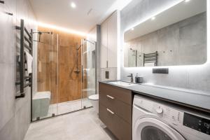 Brand New Downtown Apartments by Reside Baltic