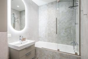 Brand New Downtown Apartments by Reside Baltic