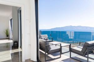 Beachfront luxury Penthouse