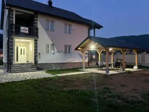 Duča Apartman - Plav