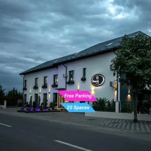 Burgundy - Dărmăneşti